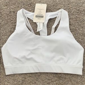 Fabletics Kessler Medium Impact Sports Bra